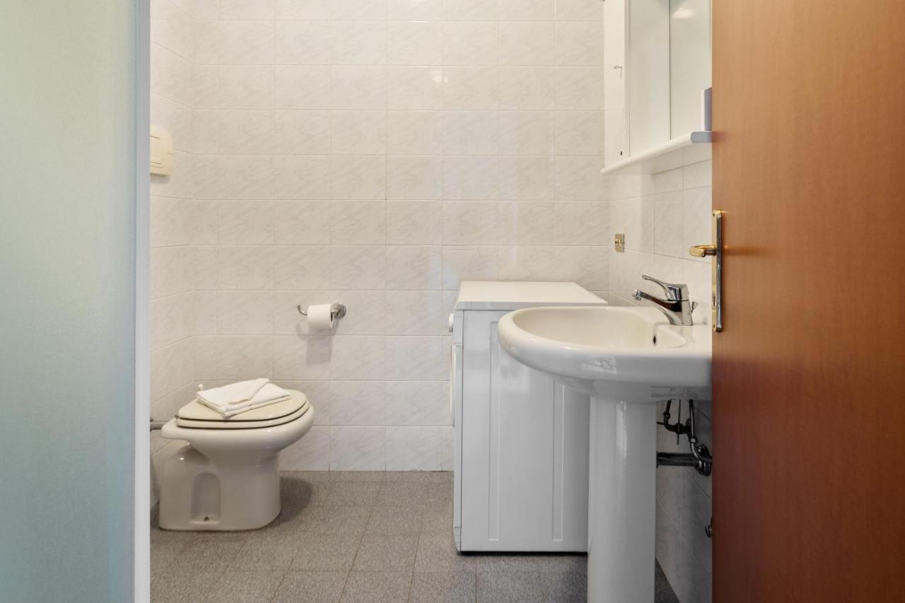 Borgo Roma With Parking - Pet Friendly Appartement Verona Buitenkant foto